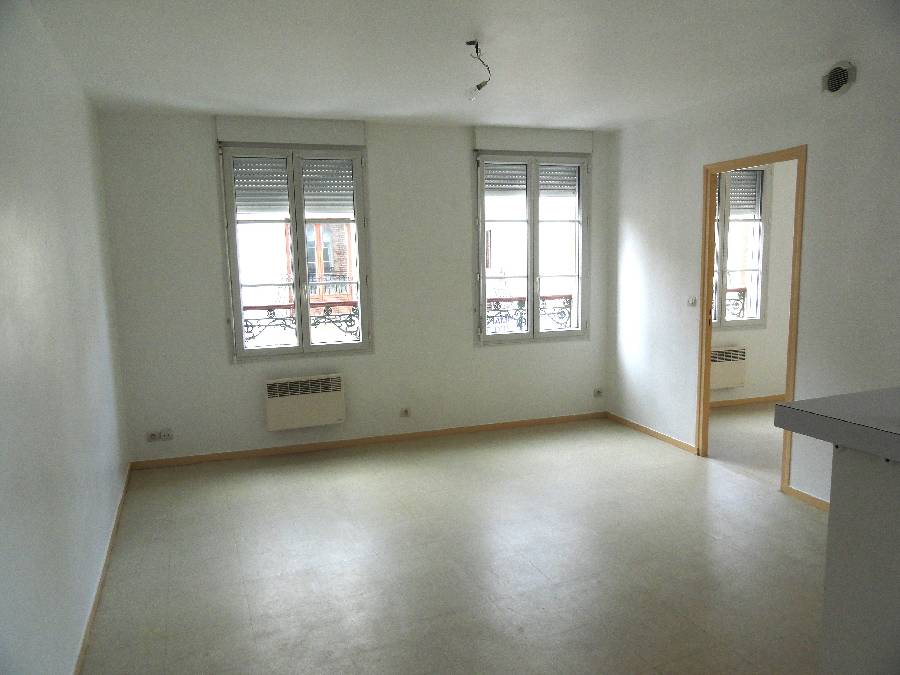 APPARTEMENT 2 pice(s) 