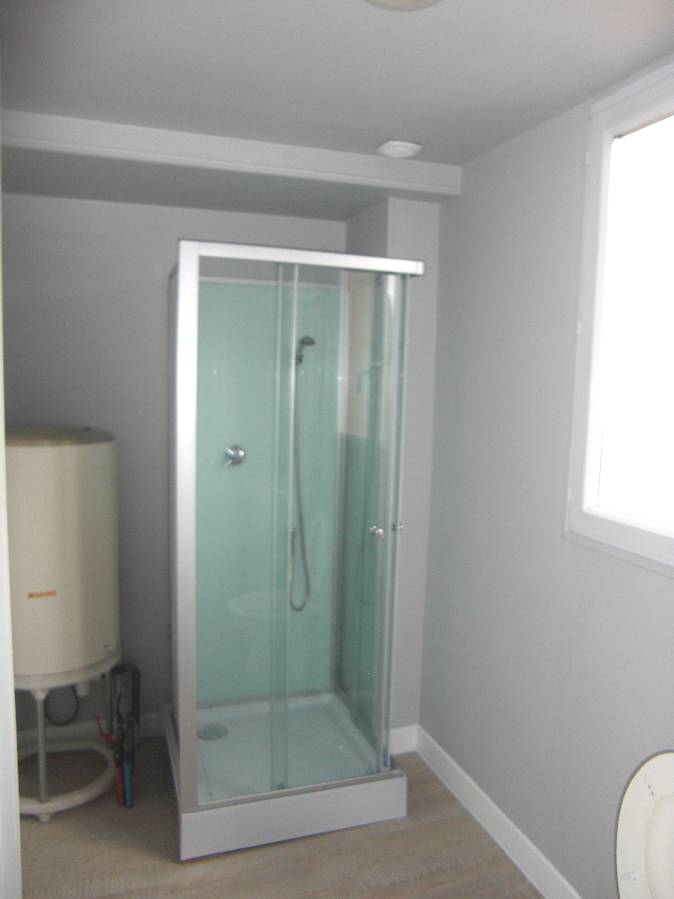 6037004-2.jpg