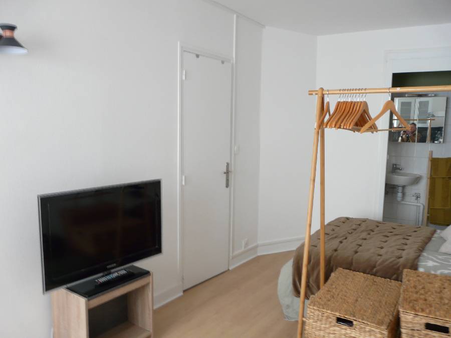 60456001-5.jpg