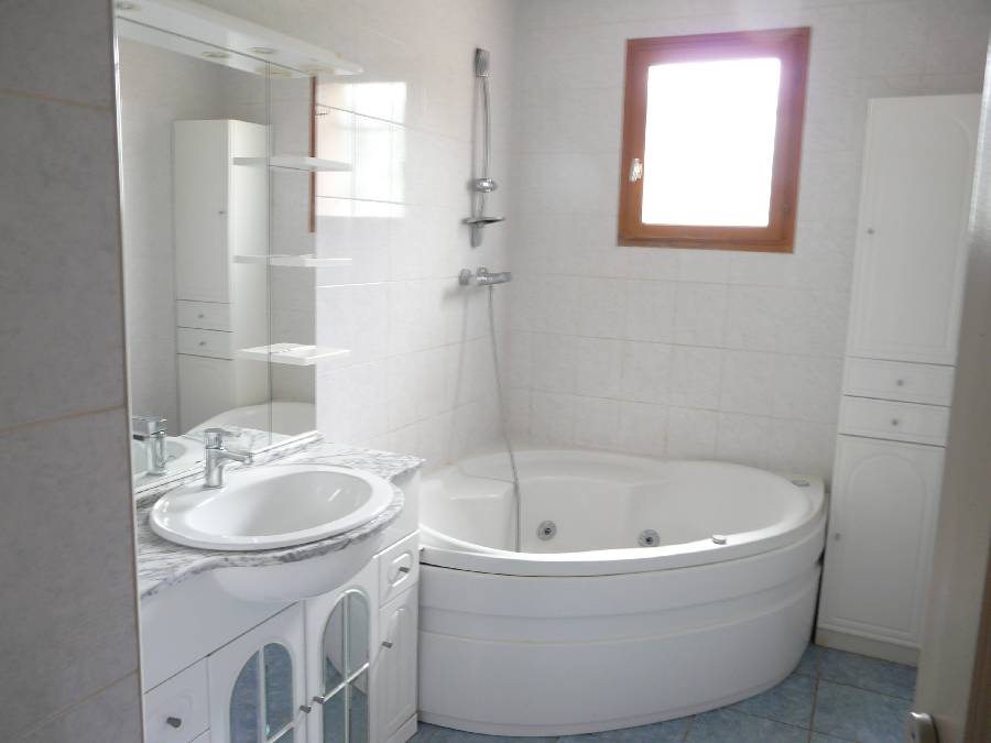 60470001-3.jpg