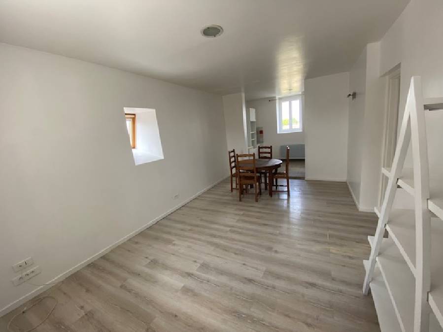 APPARTEMENT 4 pice(s) 