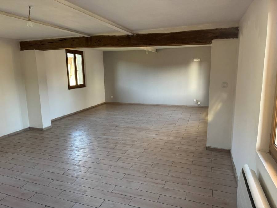 MAISON 4 pi�ce(s) 