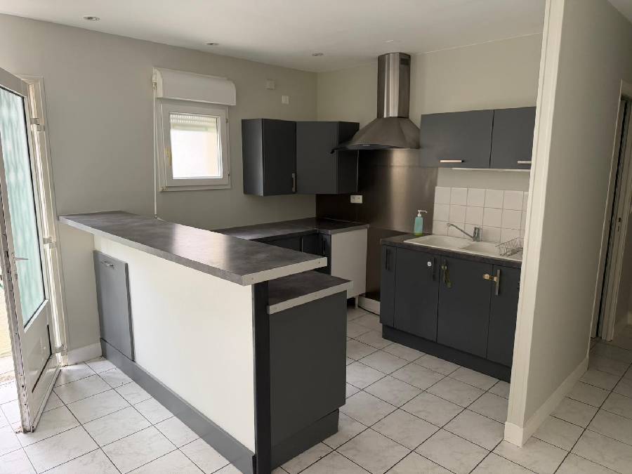 APPARTEMENT 3 pi�ce(s) 
