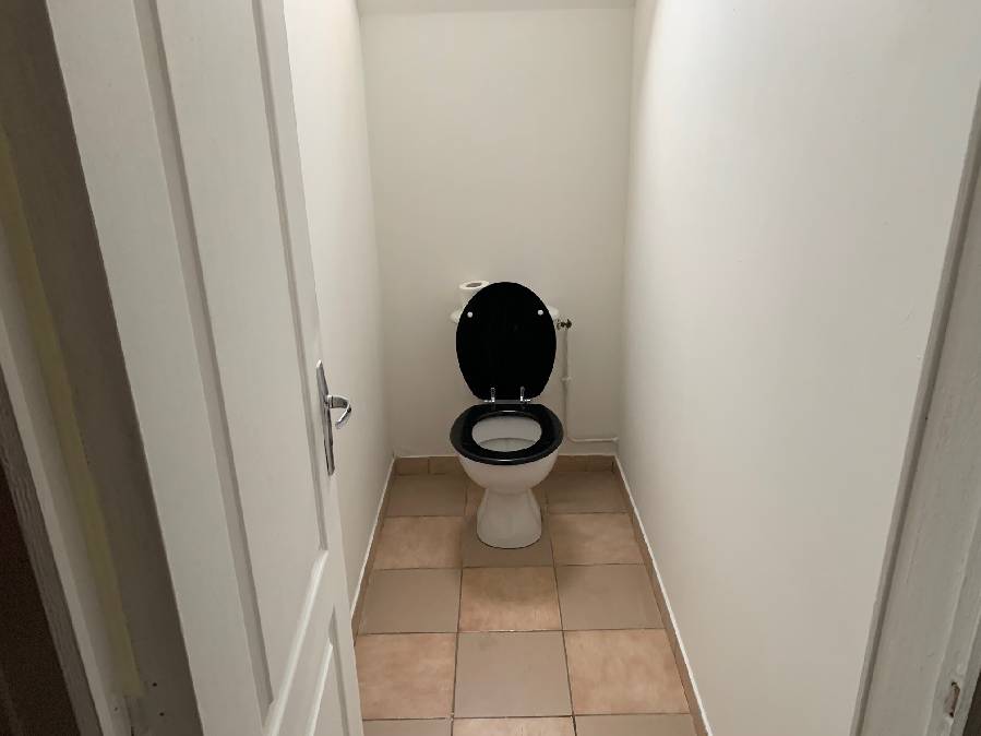 839008-4.jpg