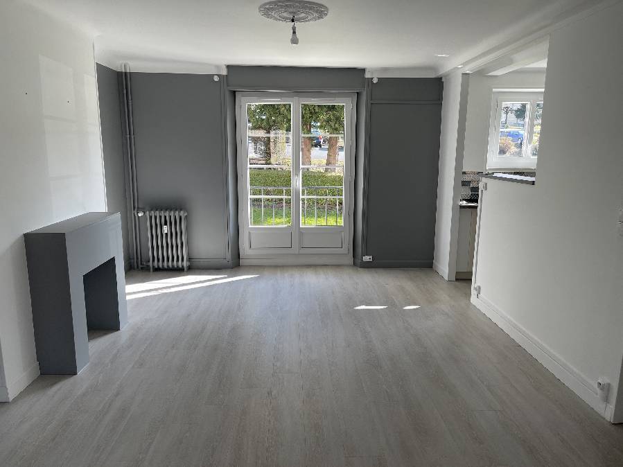 APPARTEMENT 3 pice(s) 