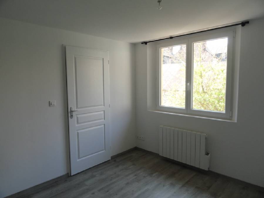 871001-3.jpg