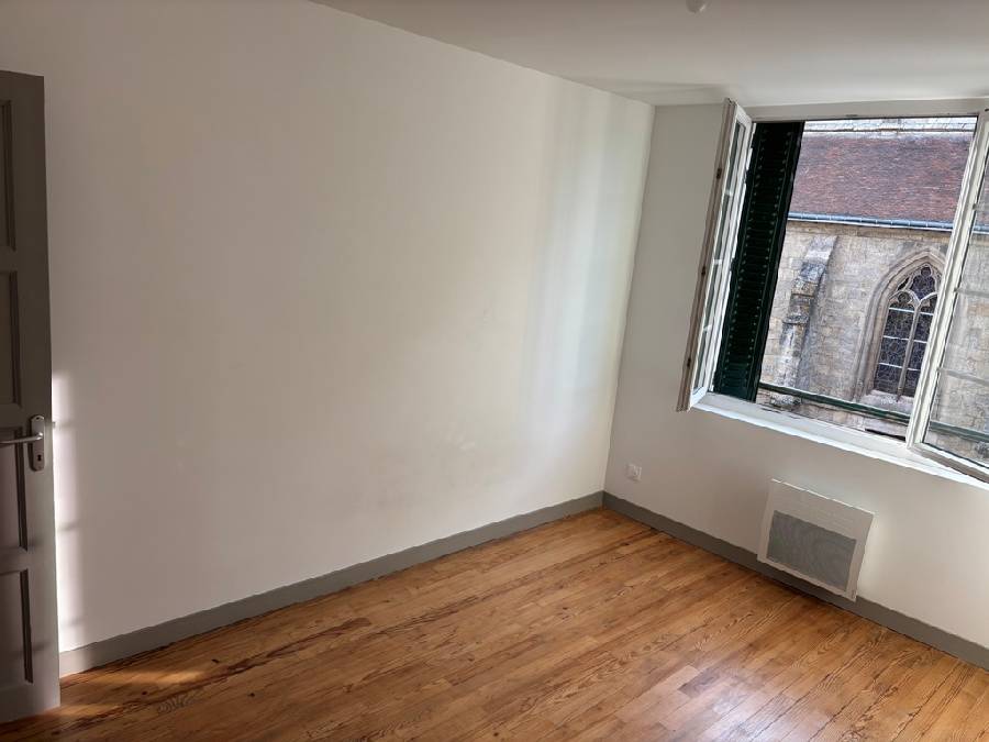 APPARTEMENT 2 pice(s) 