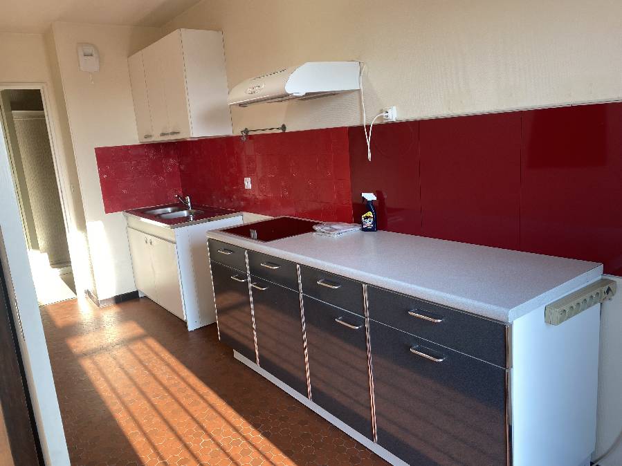 APPARTEMENT 4 pice(s) 