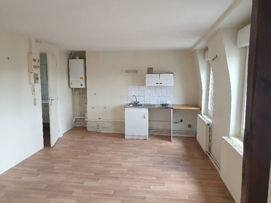 APPARTEMENT 3 pi�ce(s) 