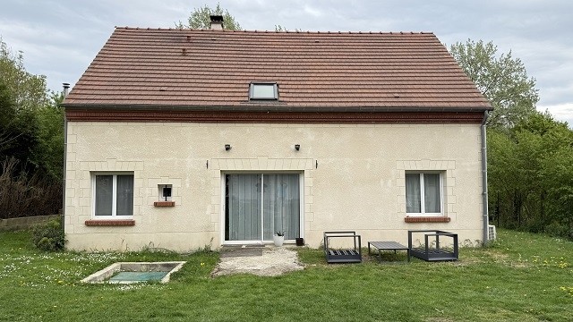 MAISON 7 pice(s) SECTEUR RESSONS SUR MATZ