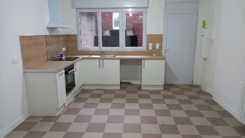 APPARTEMENT 2 pice(s) RESSONS SUR MATZ