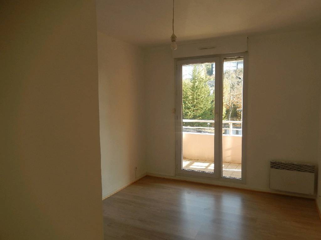 1033-3.jpg