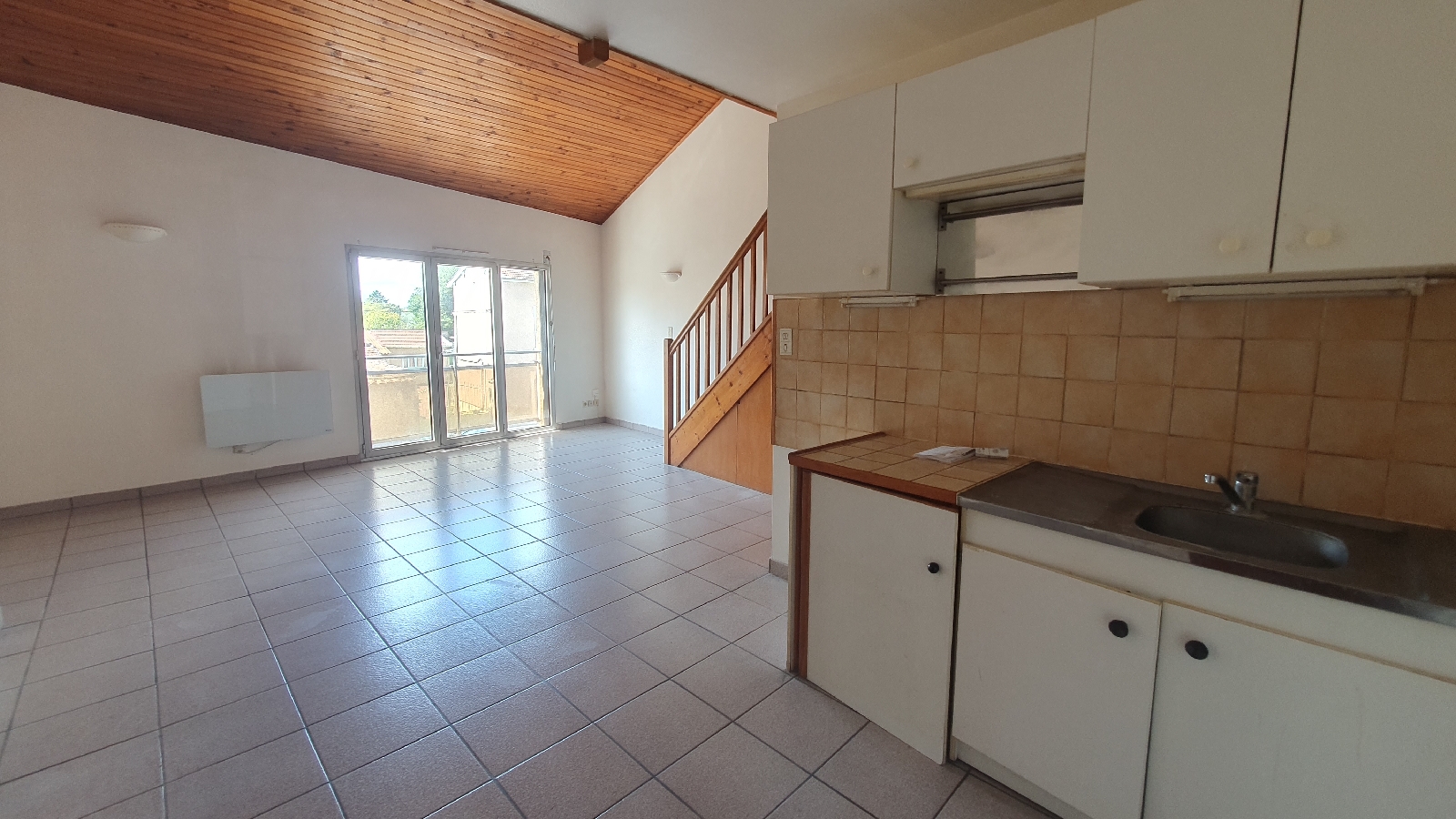 APPARTEMENT 2 pice(s) GENAS(69740)