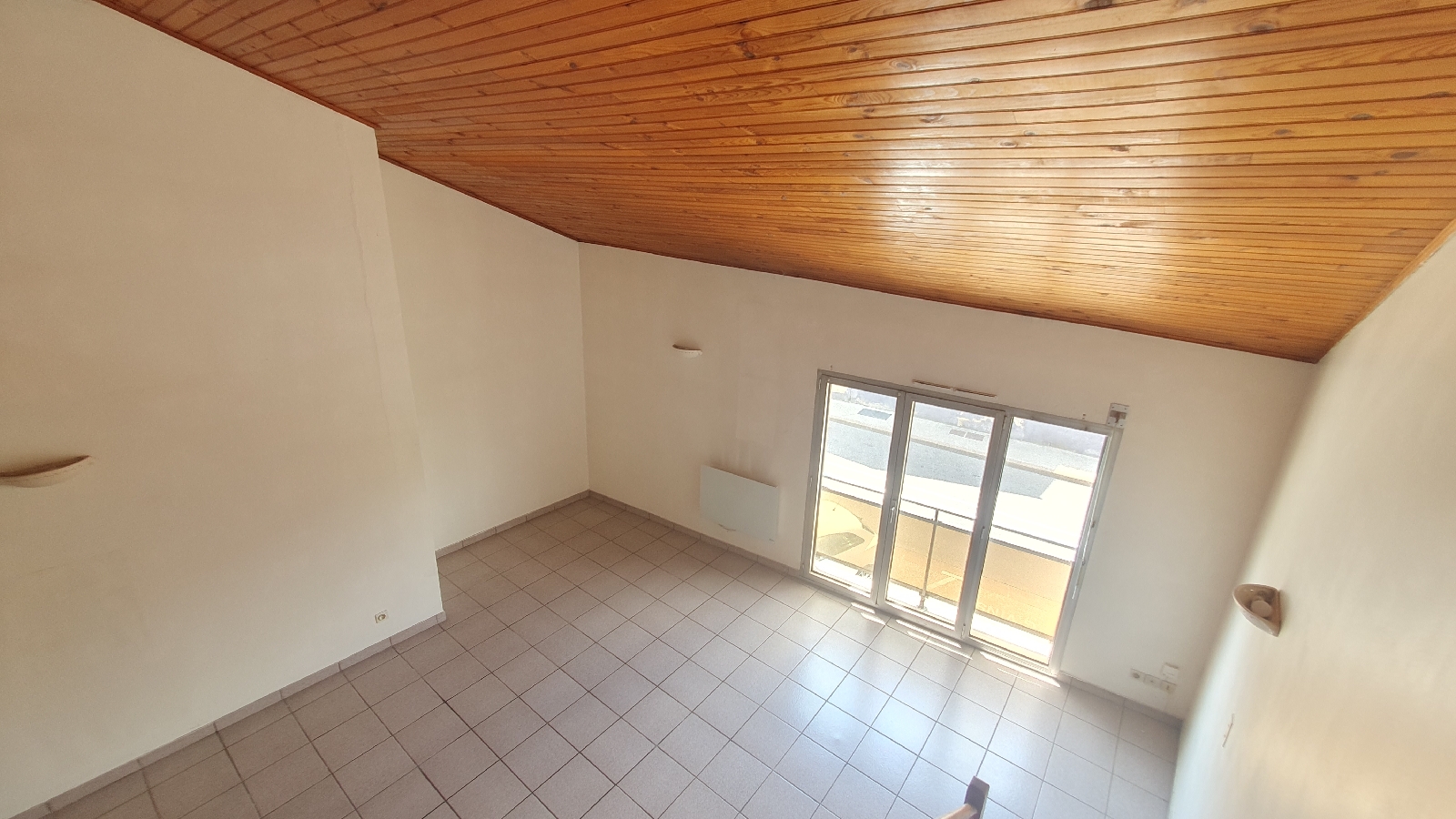 APPARTEMENT 2 pice(s) GENAS(69740)