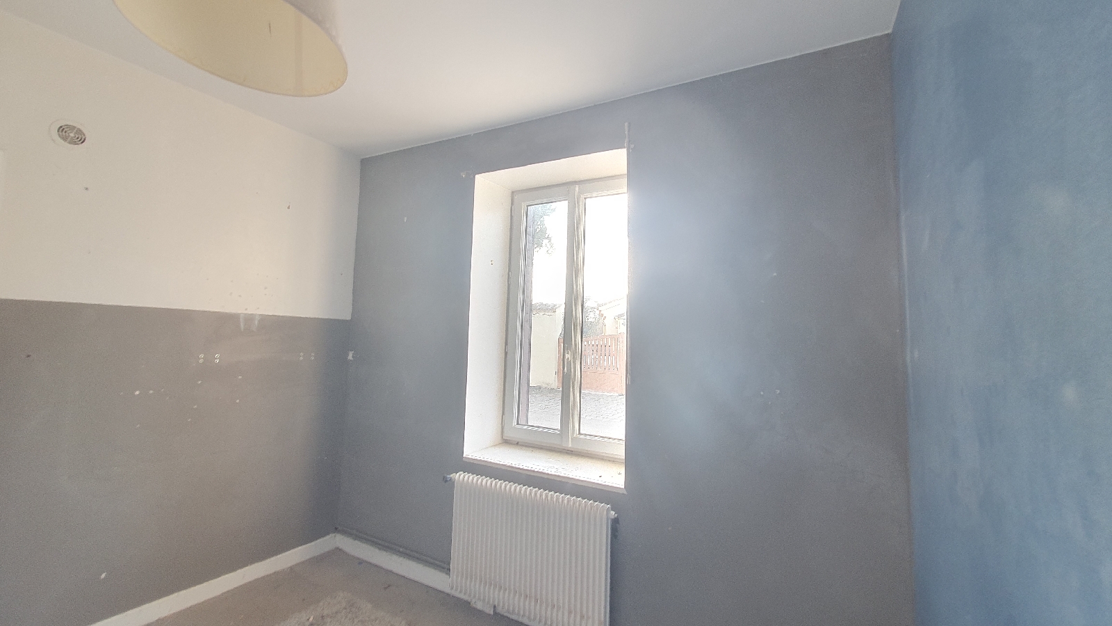 MAISON 5 pi�ce(s) PUSIGNAN(69330)