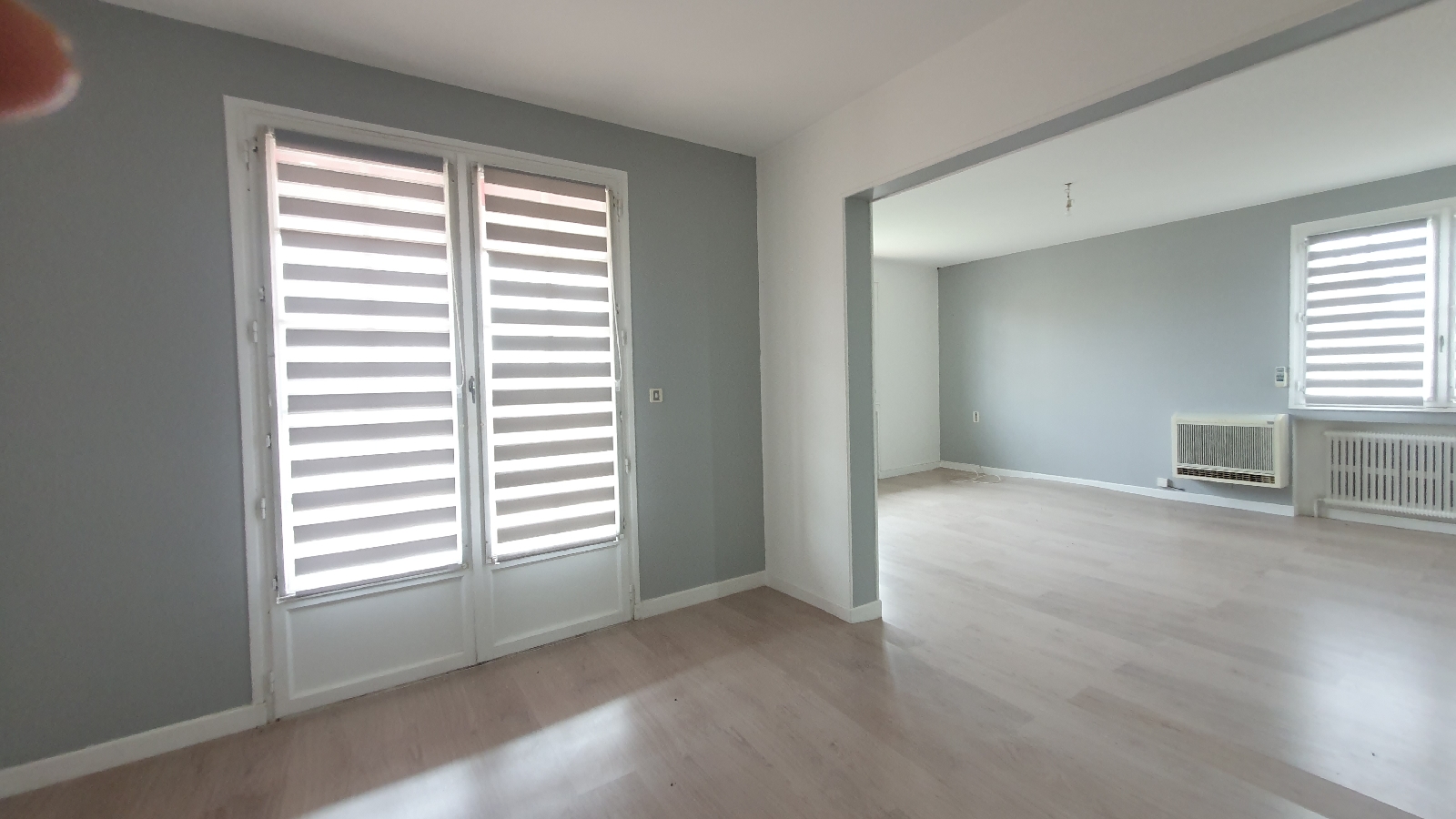 MAISON 10 pi�ce(s) JANNEYRIAS(38280)