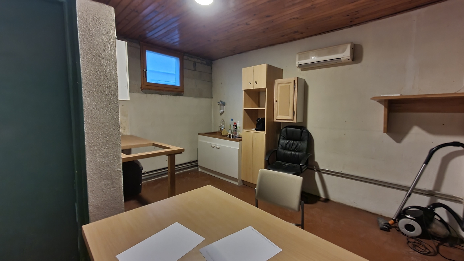 LOCAL 0 pi�ce(s) PUSIGNAN(69330)