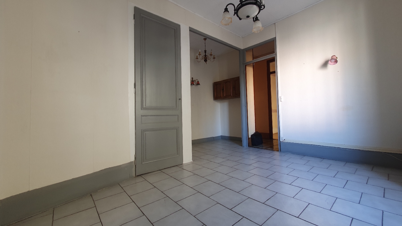 APPARTEMENT 3 pi�ce(s) LYON(69008)