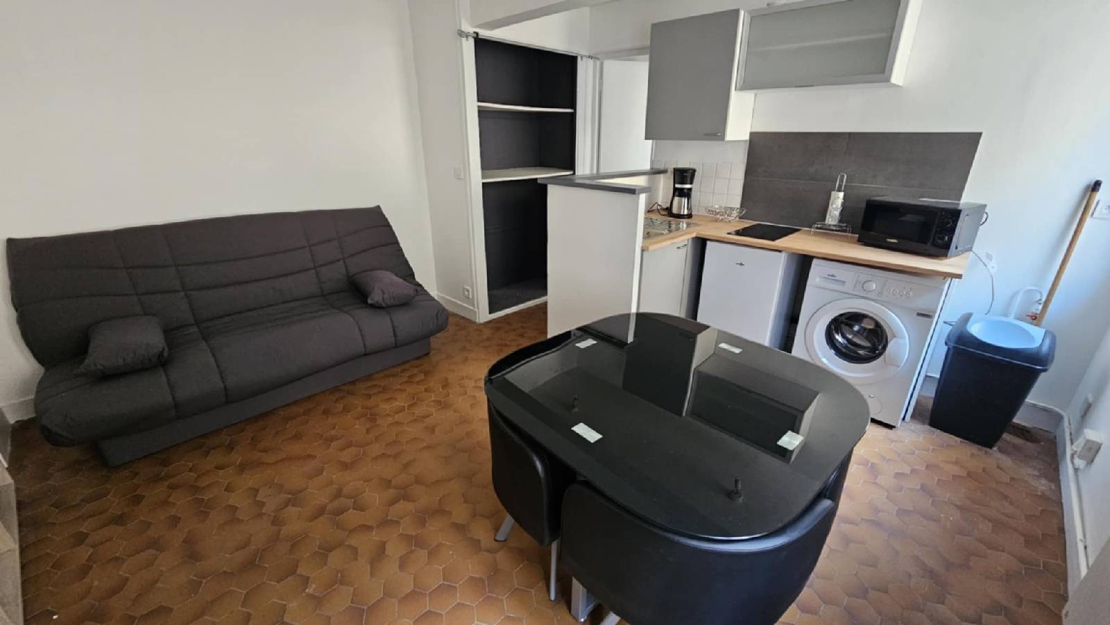 APPARTEMENT 2 pi�ce(s) ROUEN