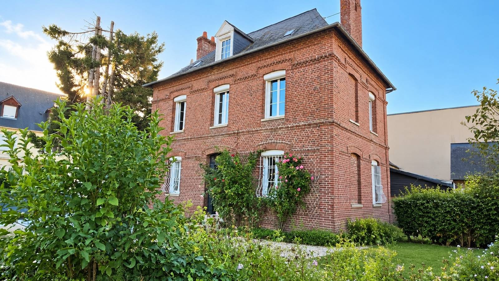 Maison 6 pièces 134 m² · à Val-de-Scie · 134 m² · 240 000 €