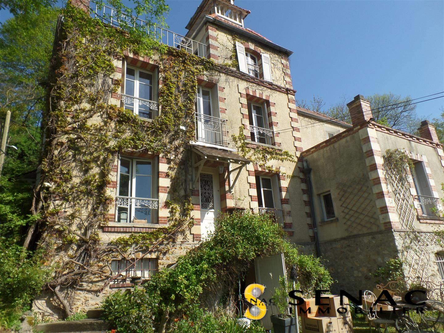 MAISON - AUVERS SUR OISE