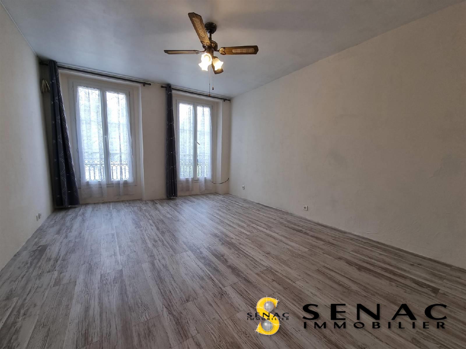 APPARTEMENT - ST LEU LA FORET