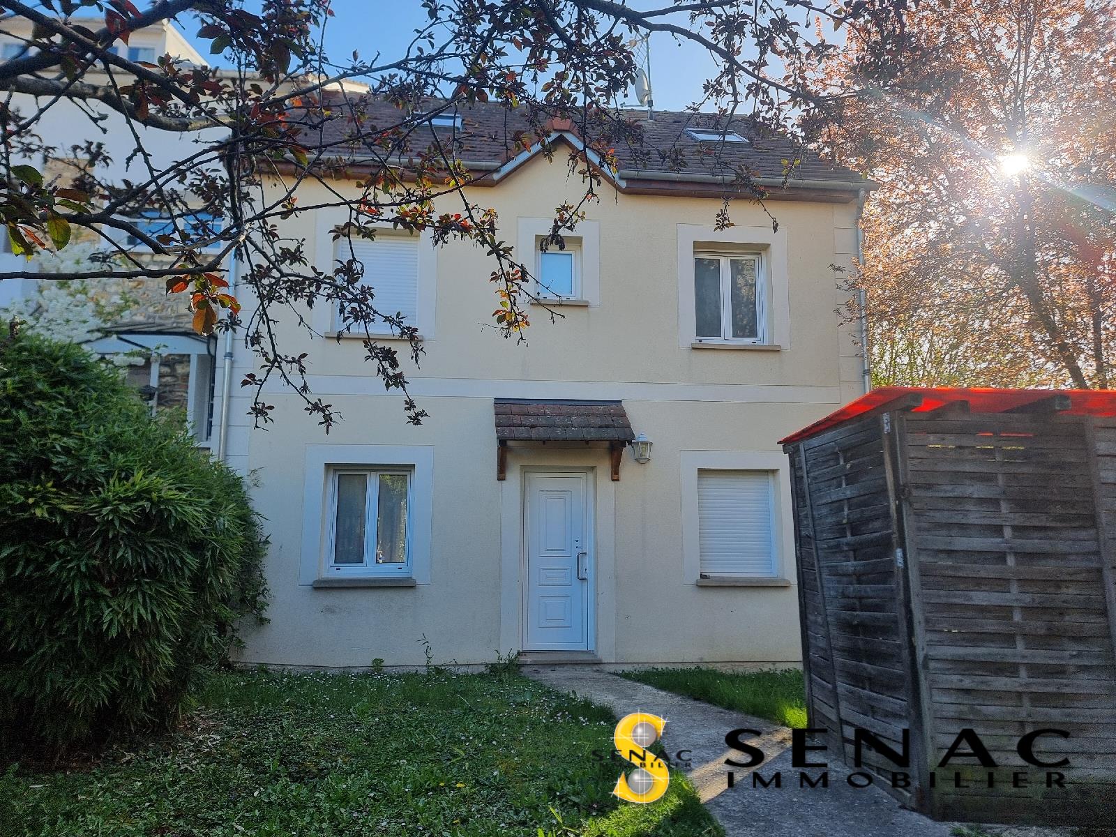 MAISON - ST LEU LA FORET