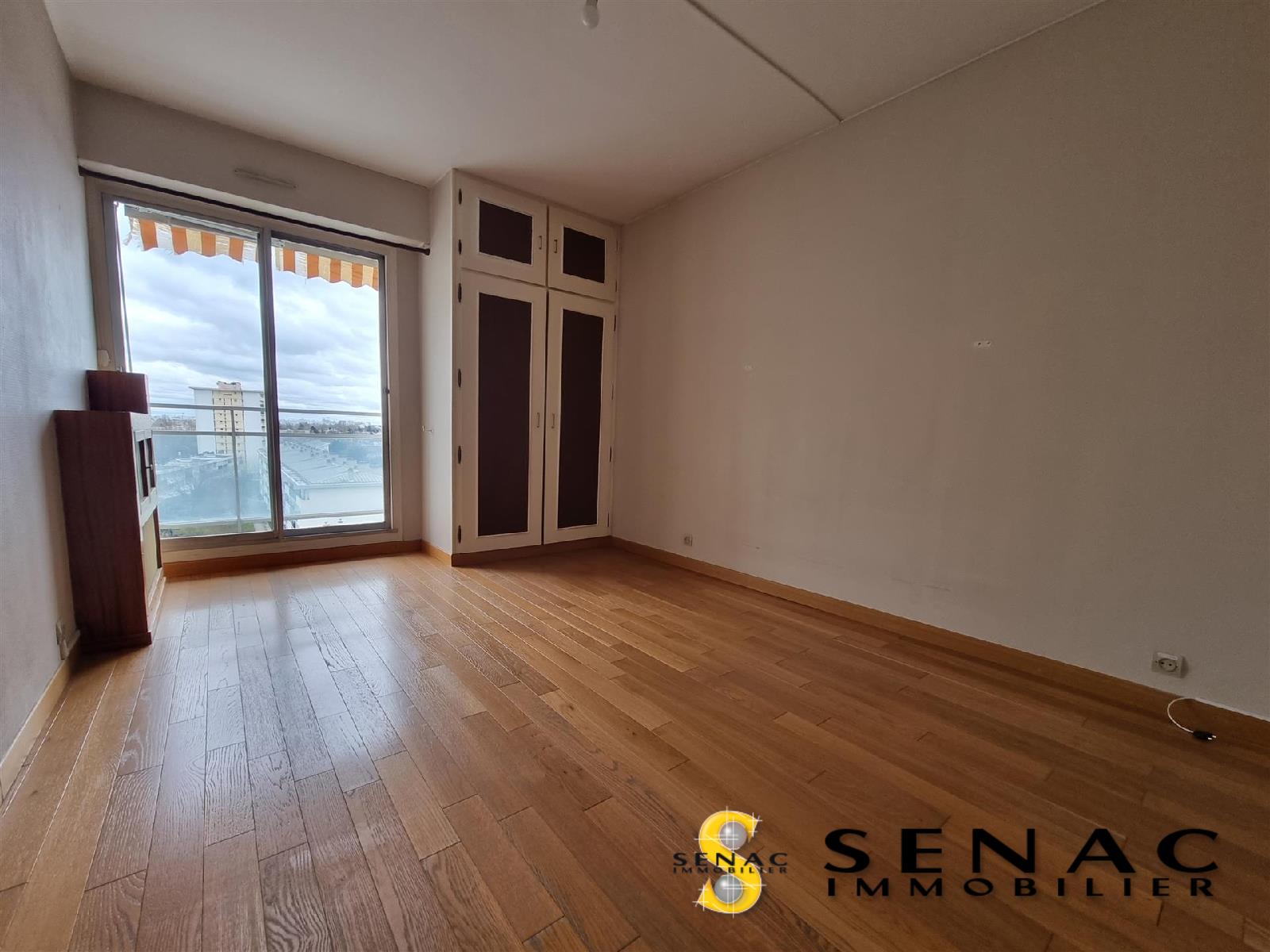 APPARTEMENT - EAUBONNE