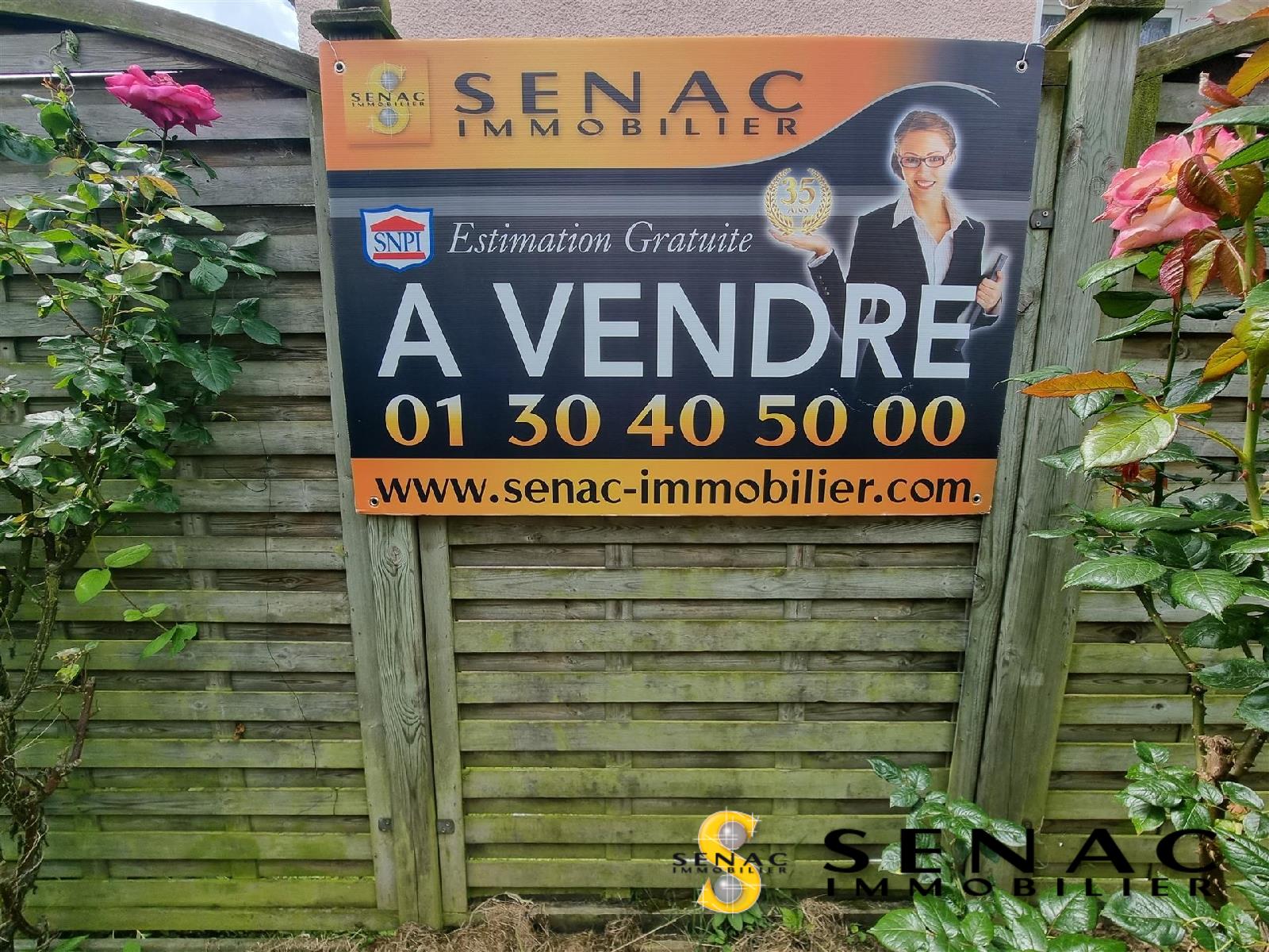 ST LEU LA FORET