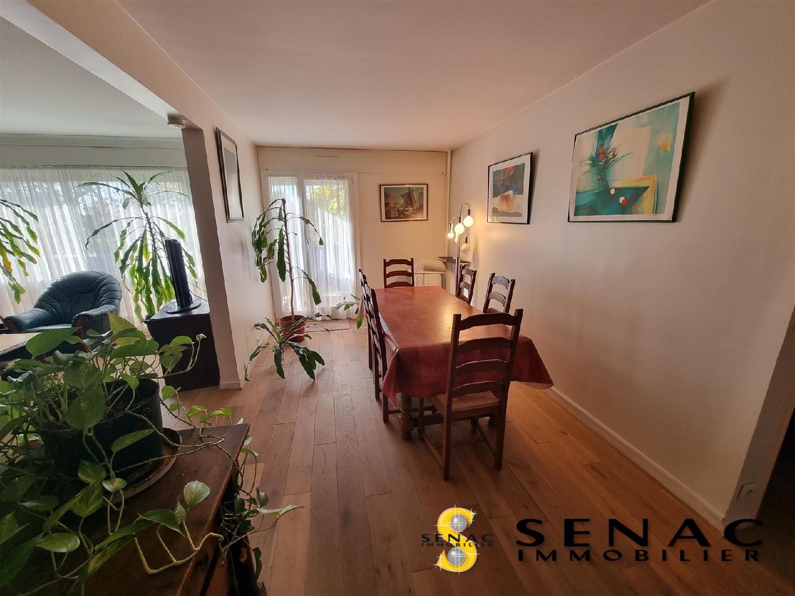 APPARTEMENT - ST LEU LA FORET