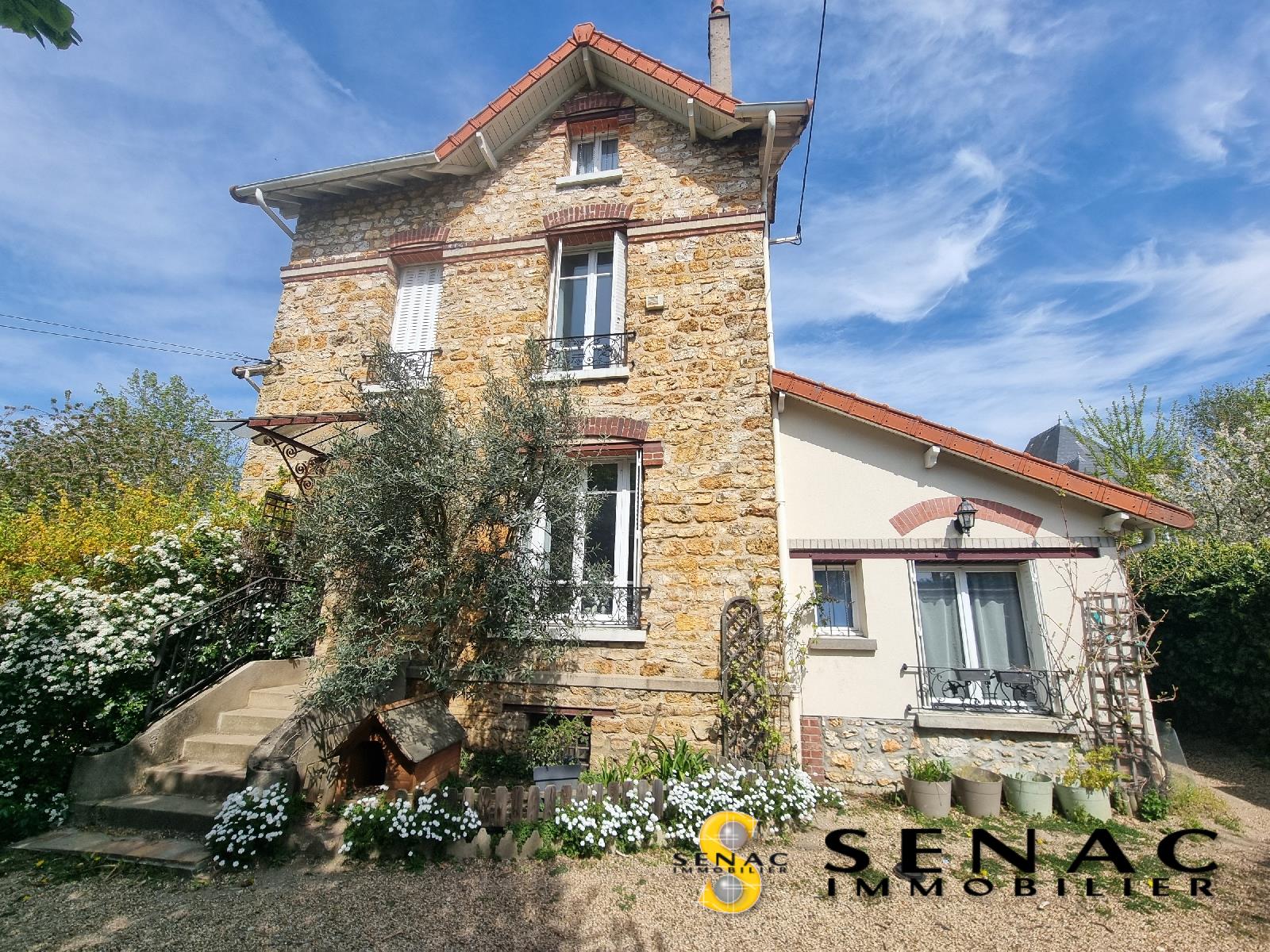 MAISON - TAVERNY