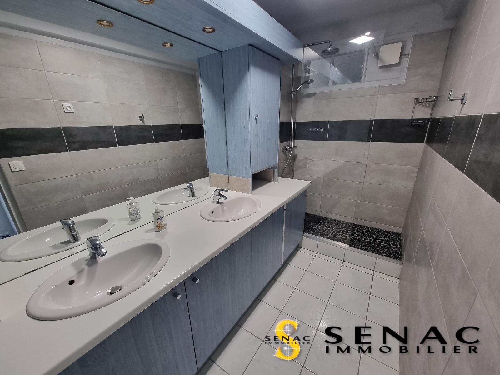 APPARTEMENT - MONTLIGNON