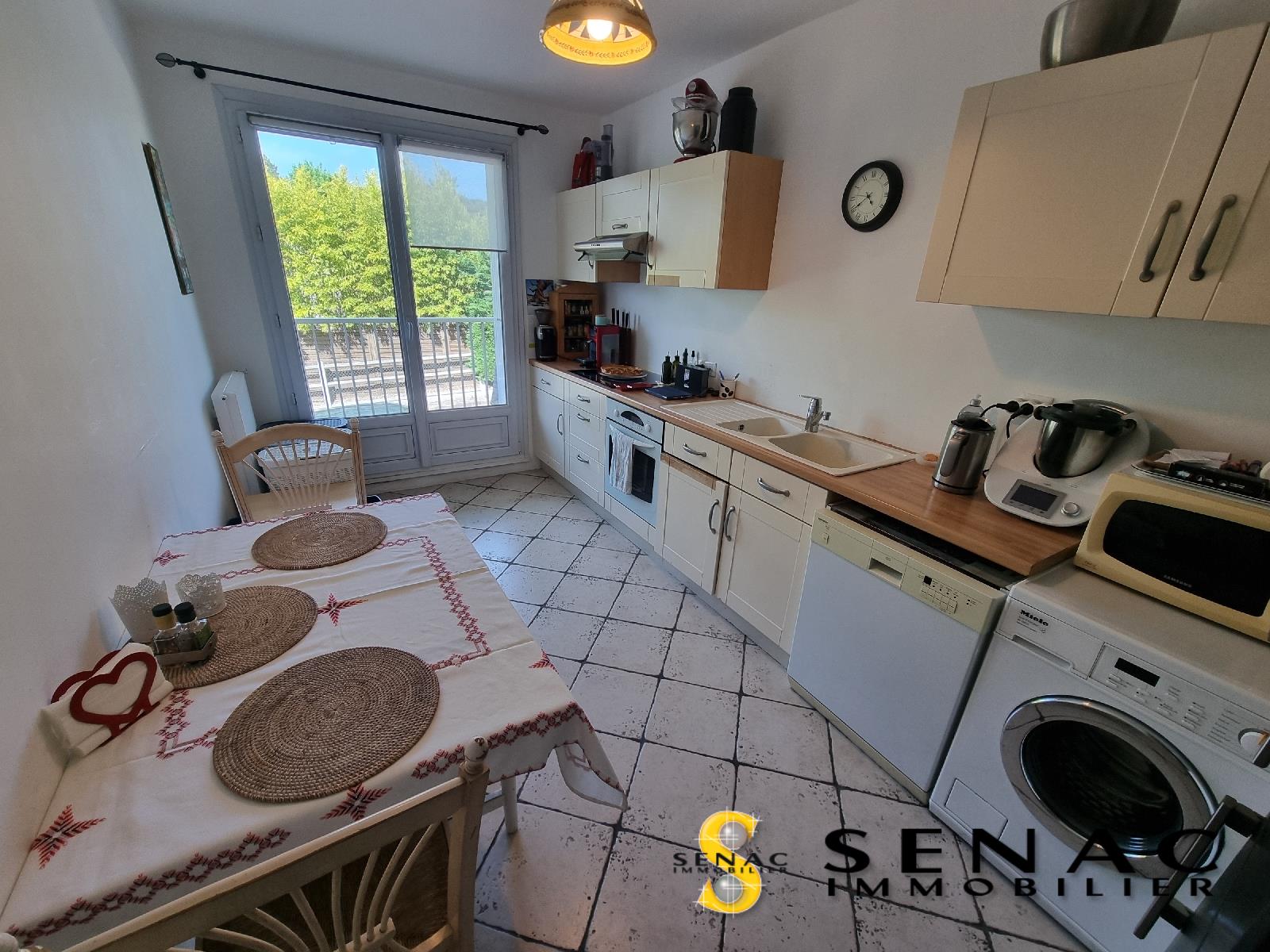 APPARTEMENT - MARGENCY