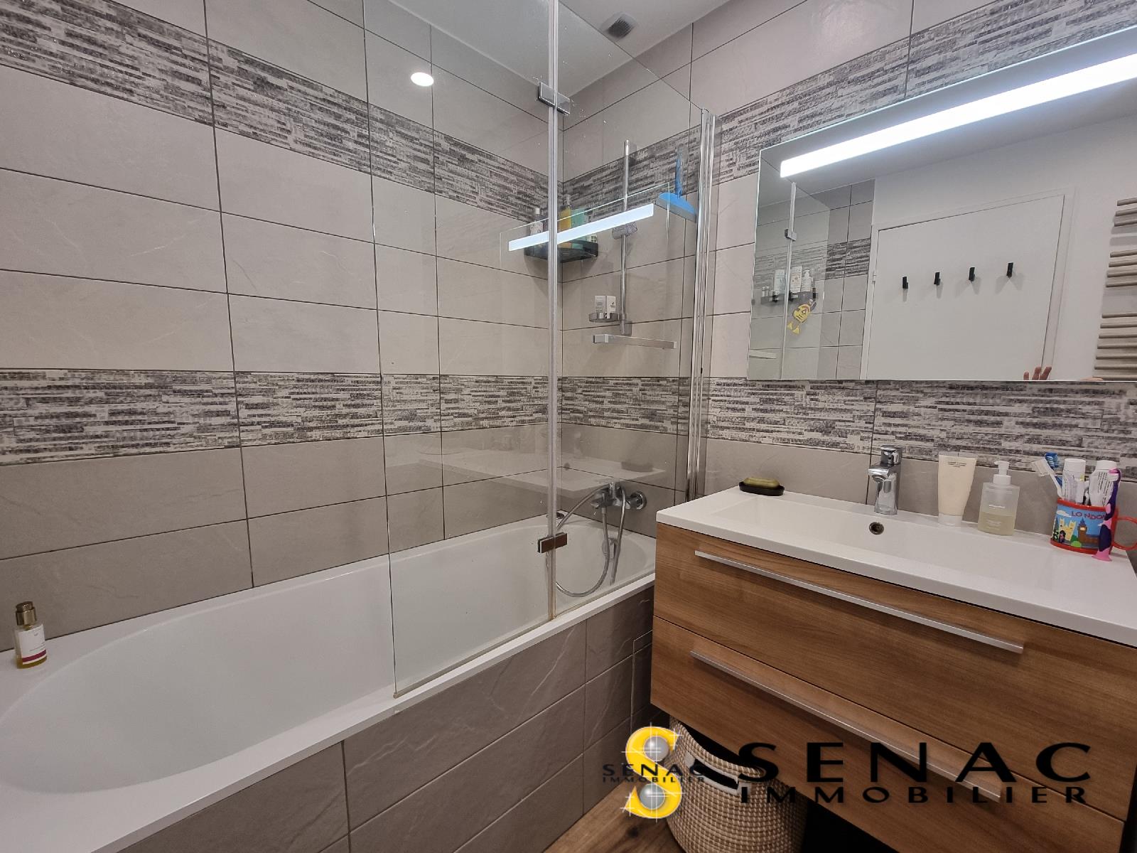 APPARTEMENT - MARGENCY