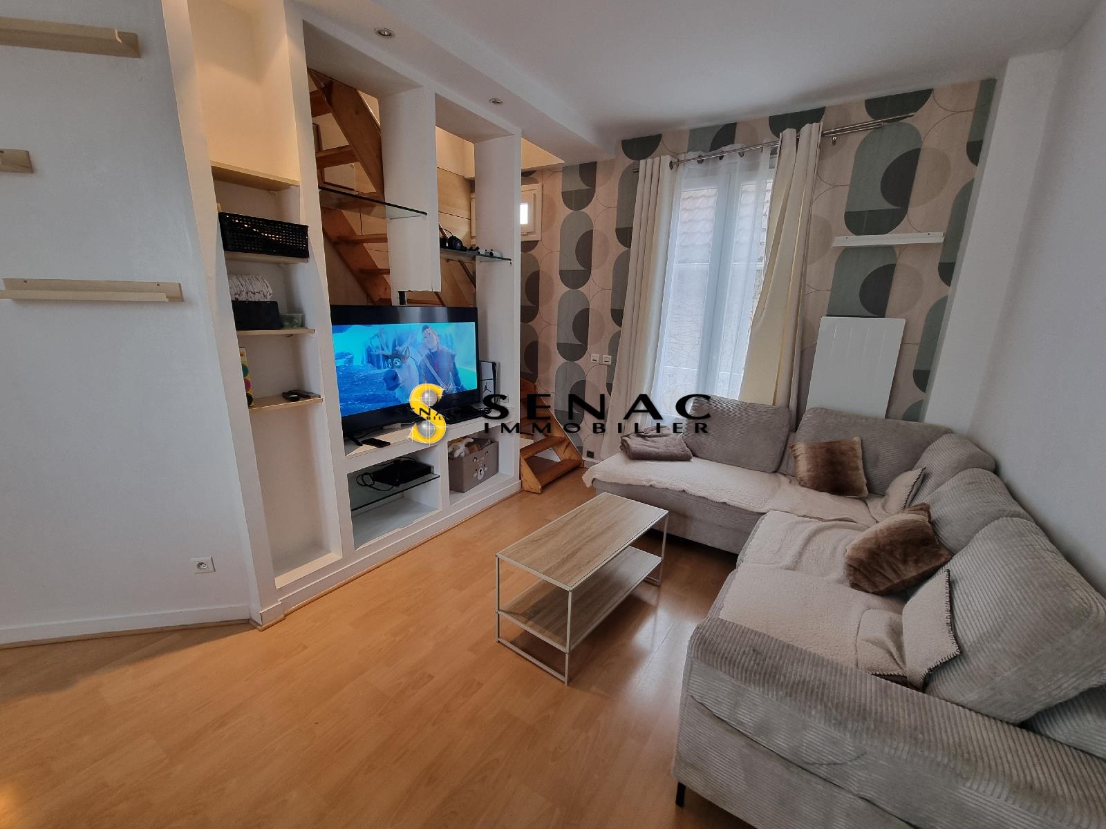 APPARTEMENT - BEAUCHAMP