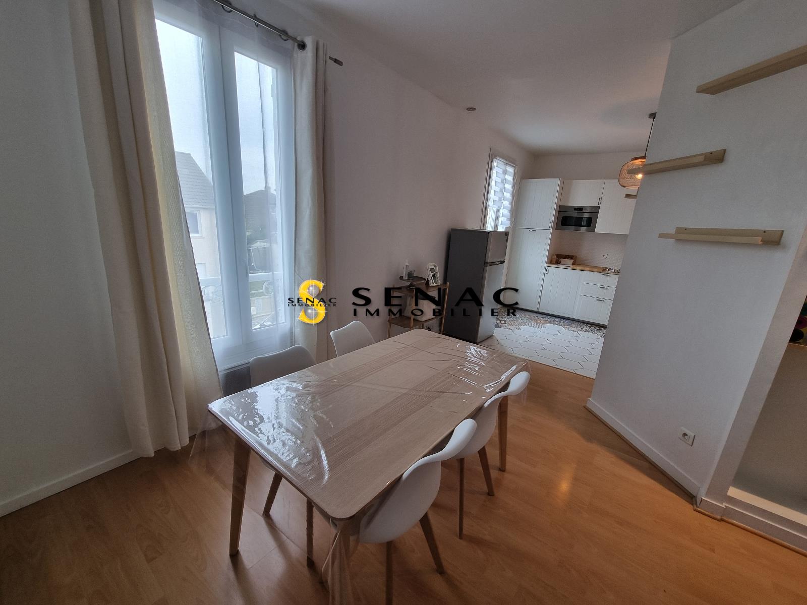 APPARTEMENT - BEAUCHAMP