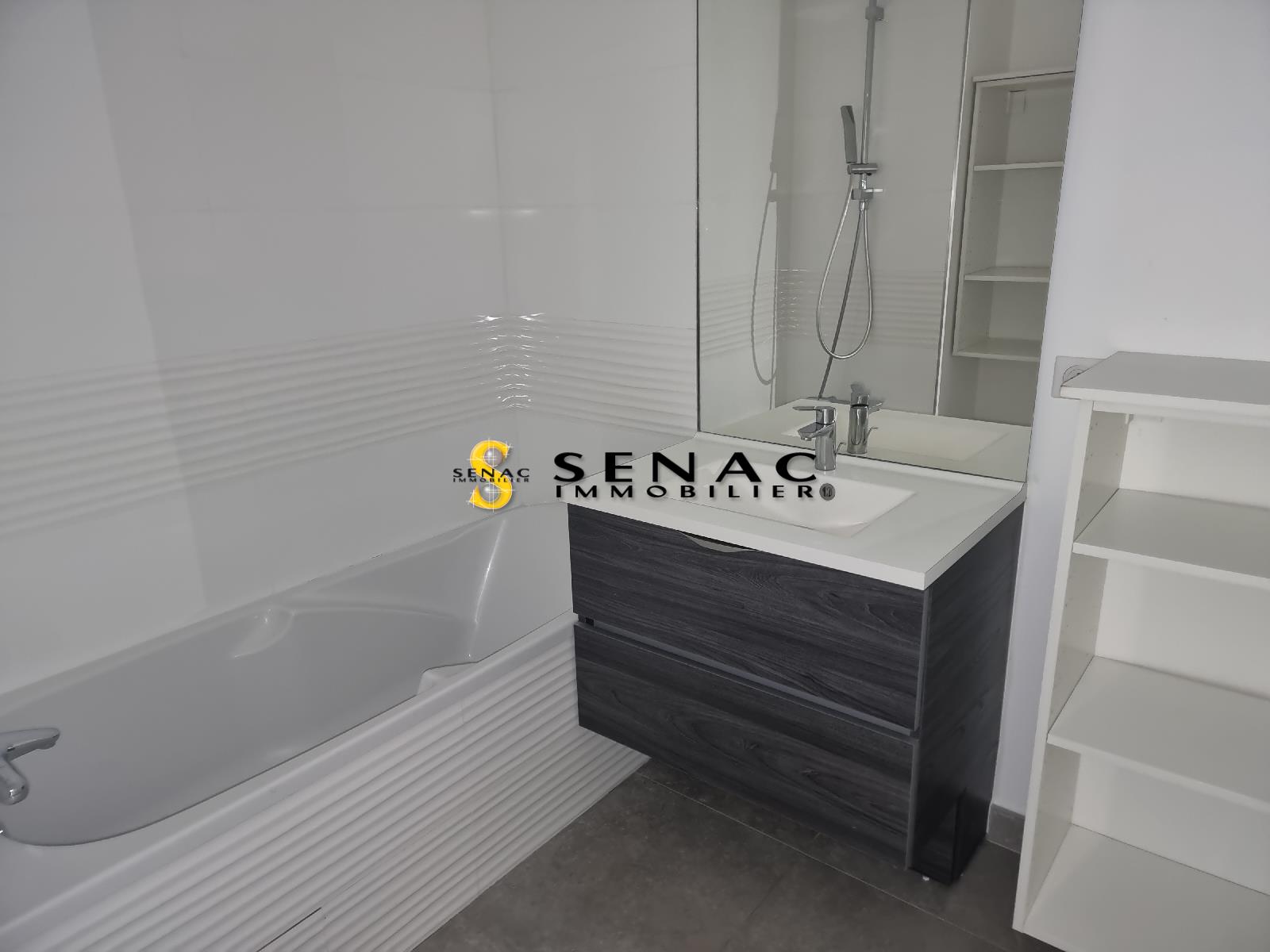 APPARTEMENT - ST LEU LA FORET