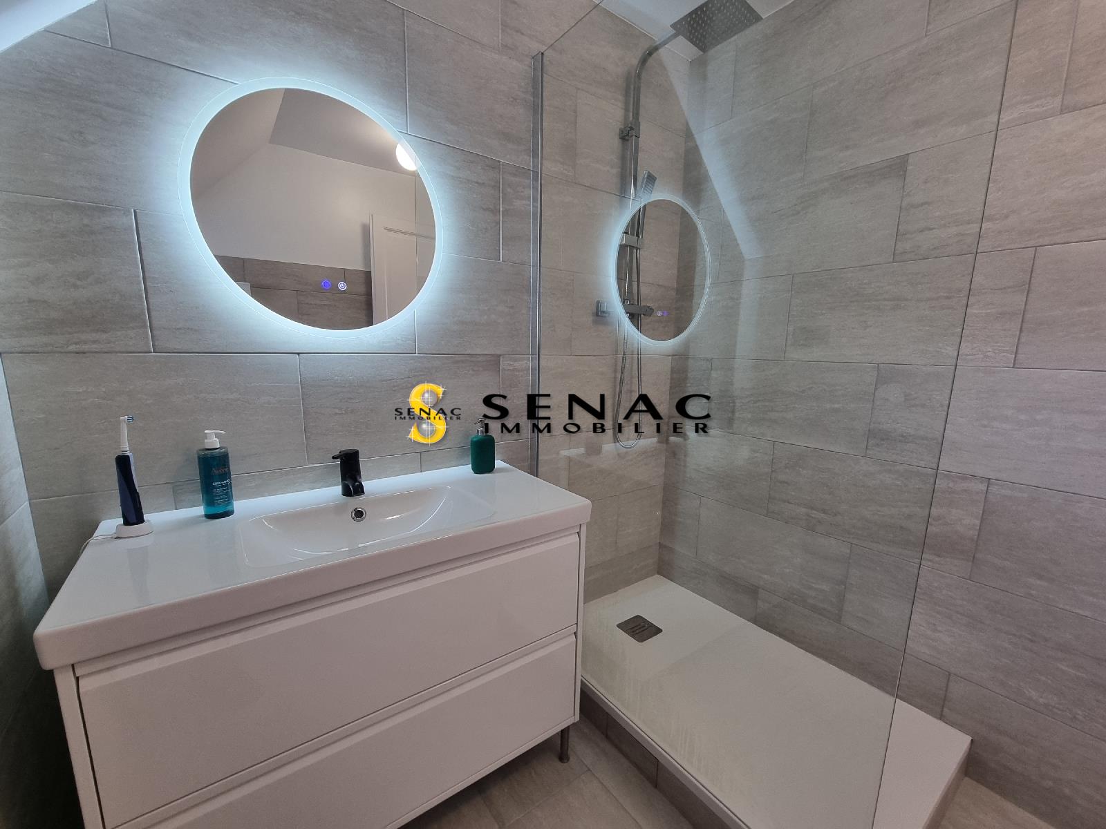 MAISON - ST LEU LA FORET