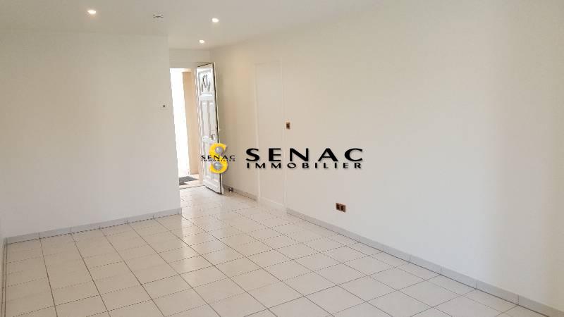 LOCAL COMMERCIAL - PIERRELAYE