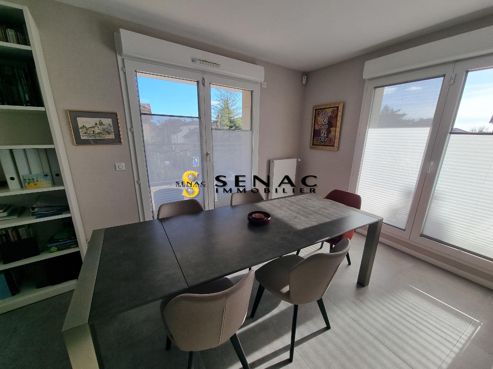 APPARTEMENT - ST LEU LA FORET