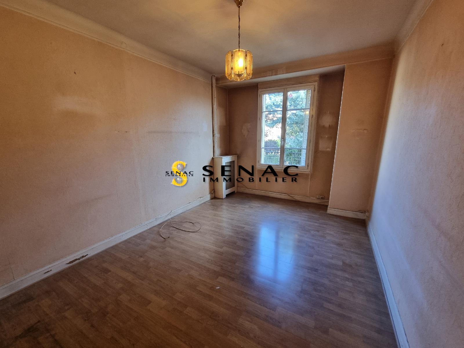 APPARTEMENT - ST PRIX