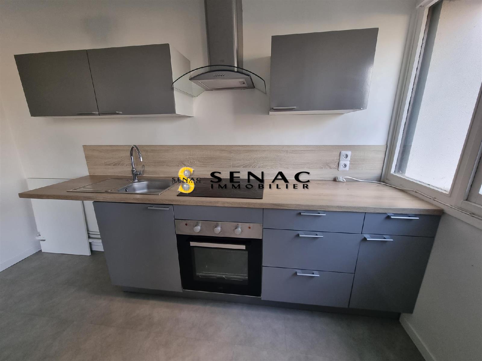 APPARTEMENT - ST LEU LA FORET