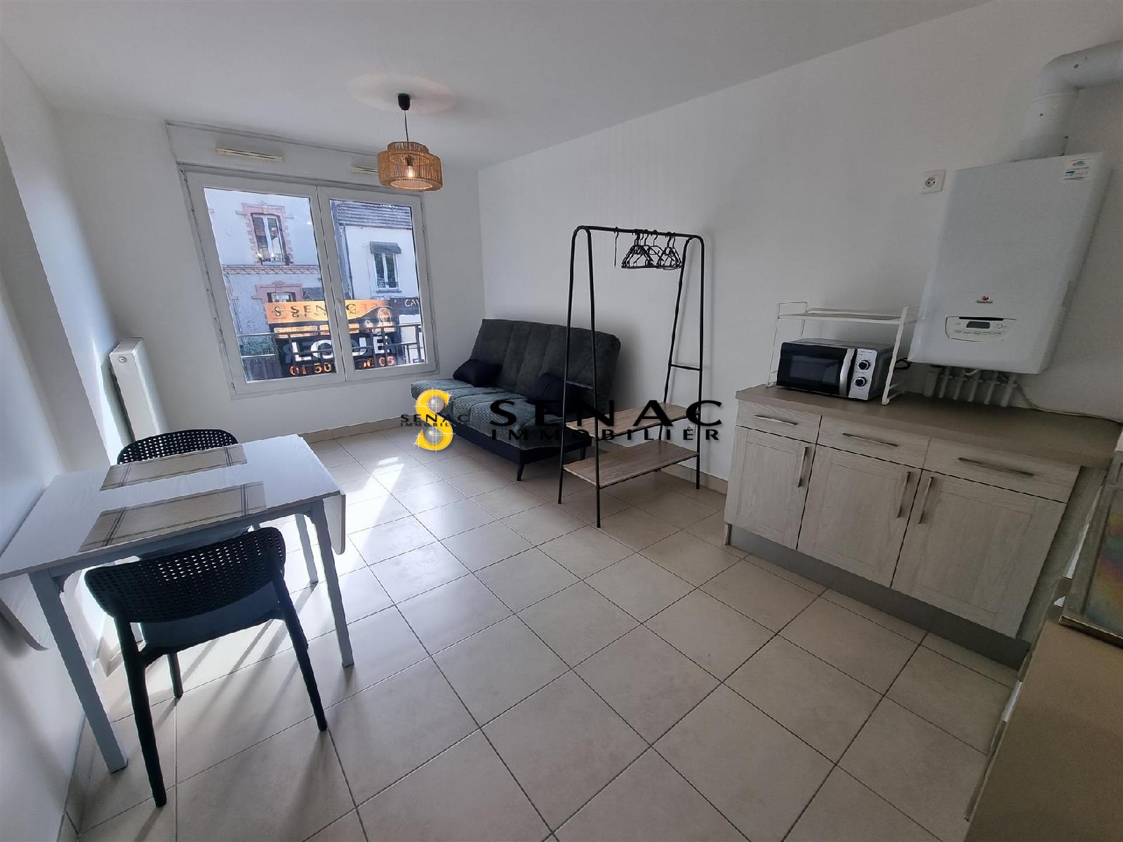 APPARTEMENT - ST LEU LA FORET