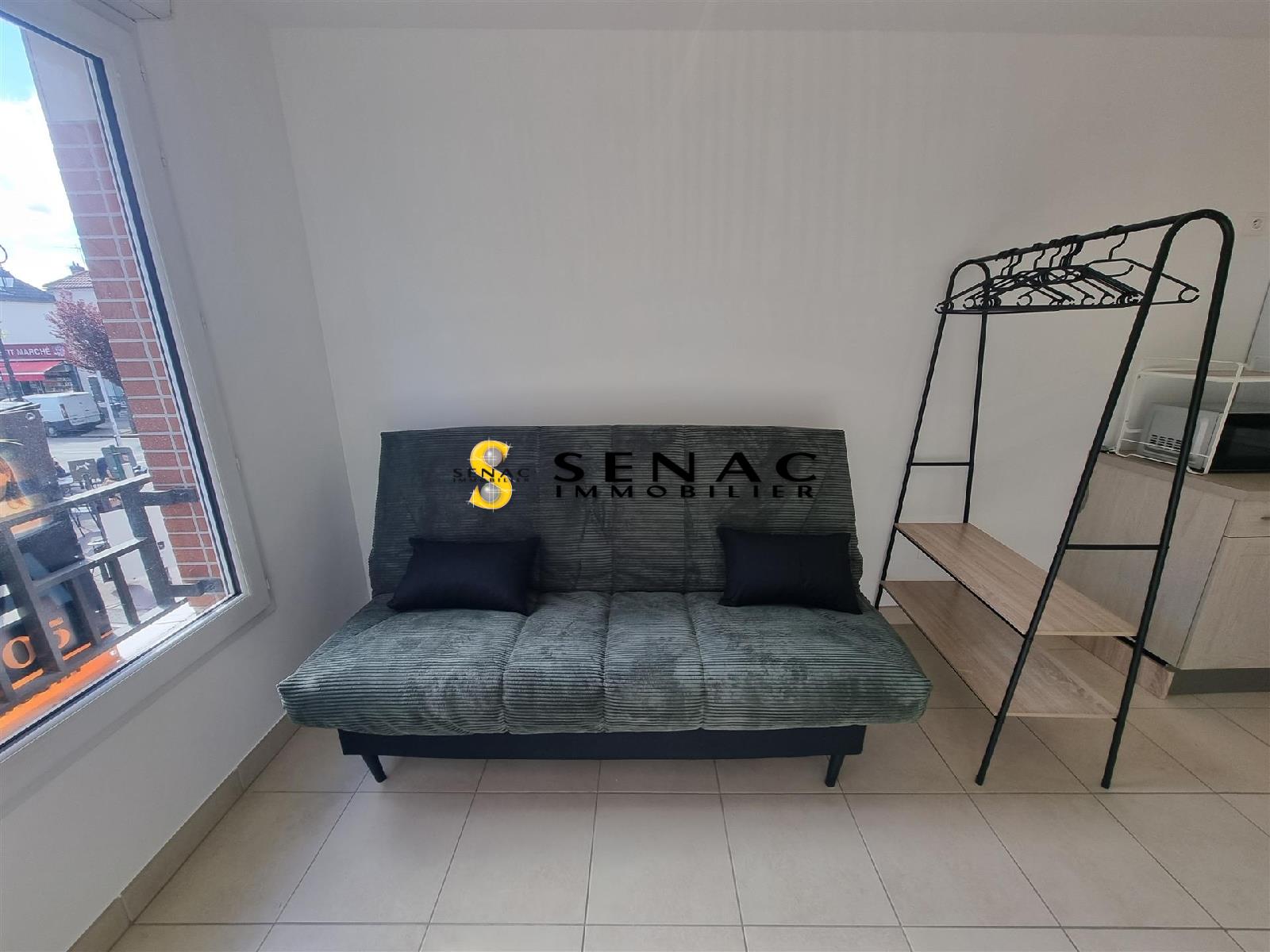 APPARTEMENT - ST LEU LA FORET