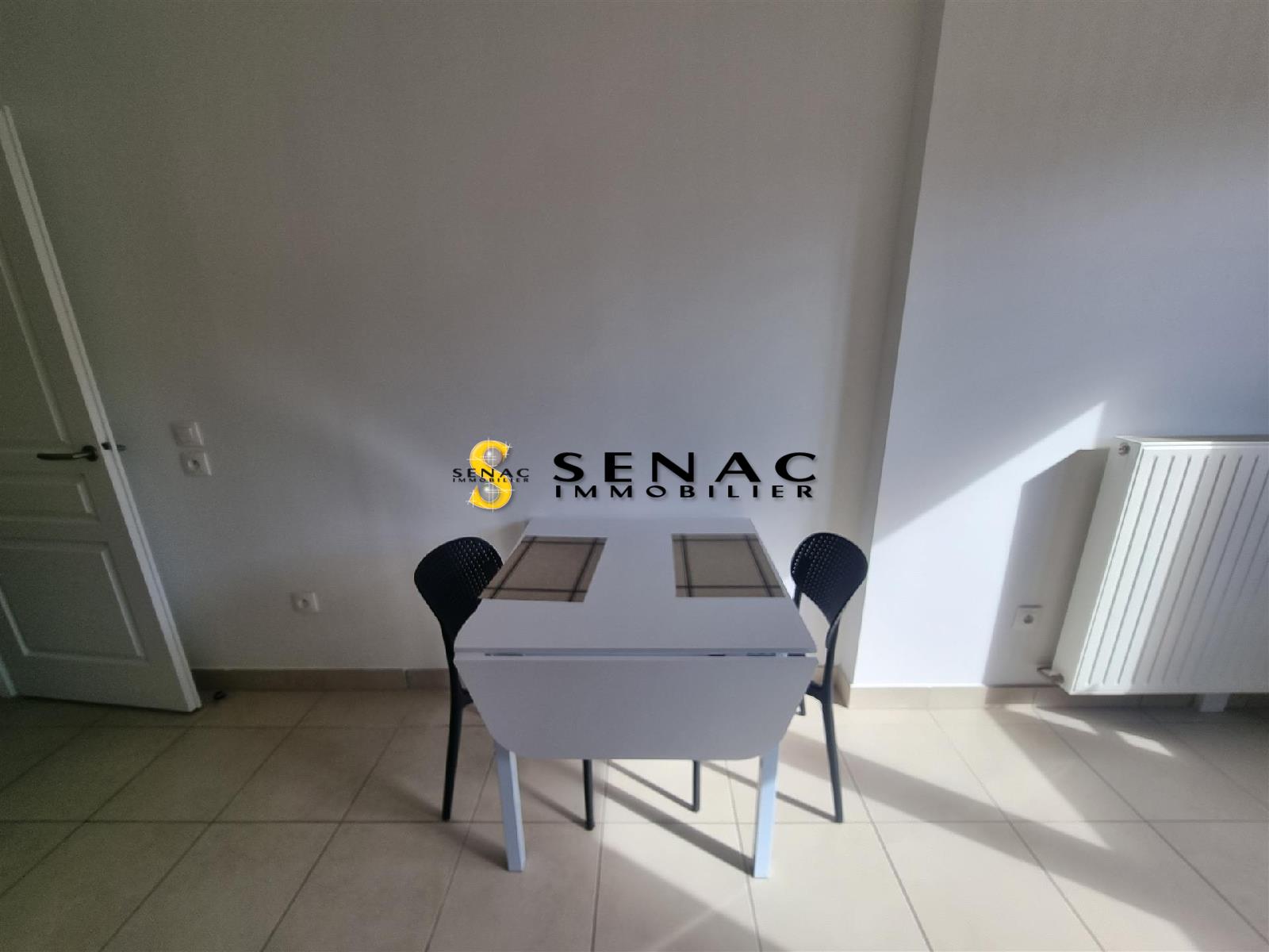 APPARTEMENT - ST LEU LA FORET