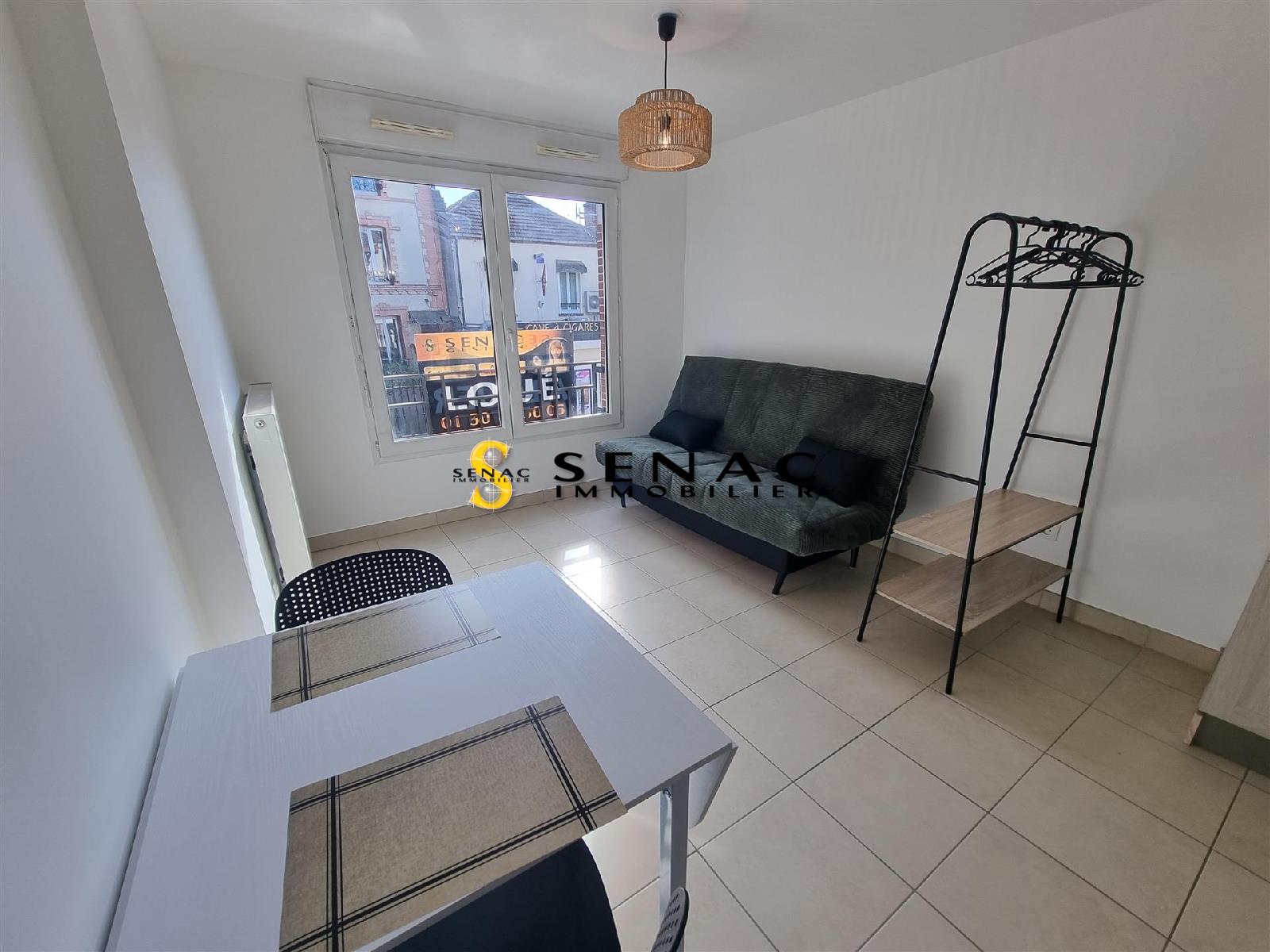 APPARTEMENT - ST LEU LA FORET