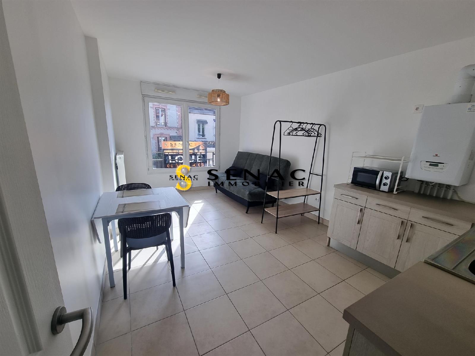 APPARTEMENT - ST LEU LA FORET