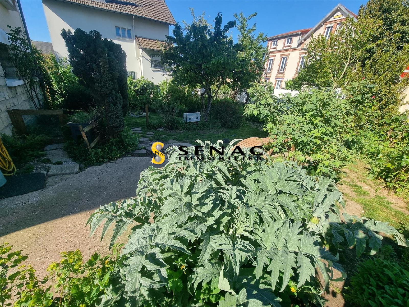 MAISON - ST LEU LA FORET