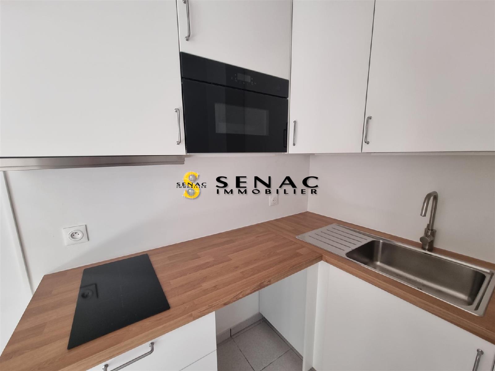 APPARTEMENT - ST LEU LA FORET