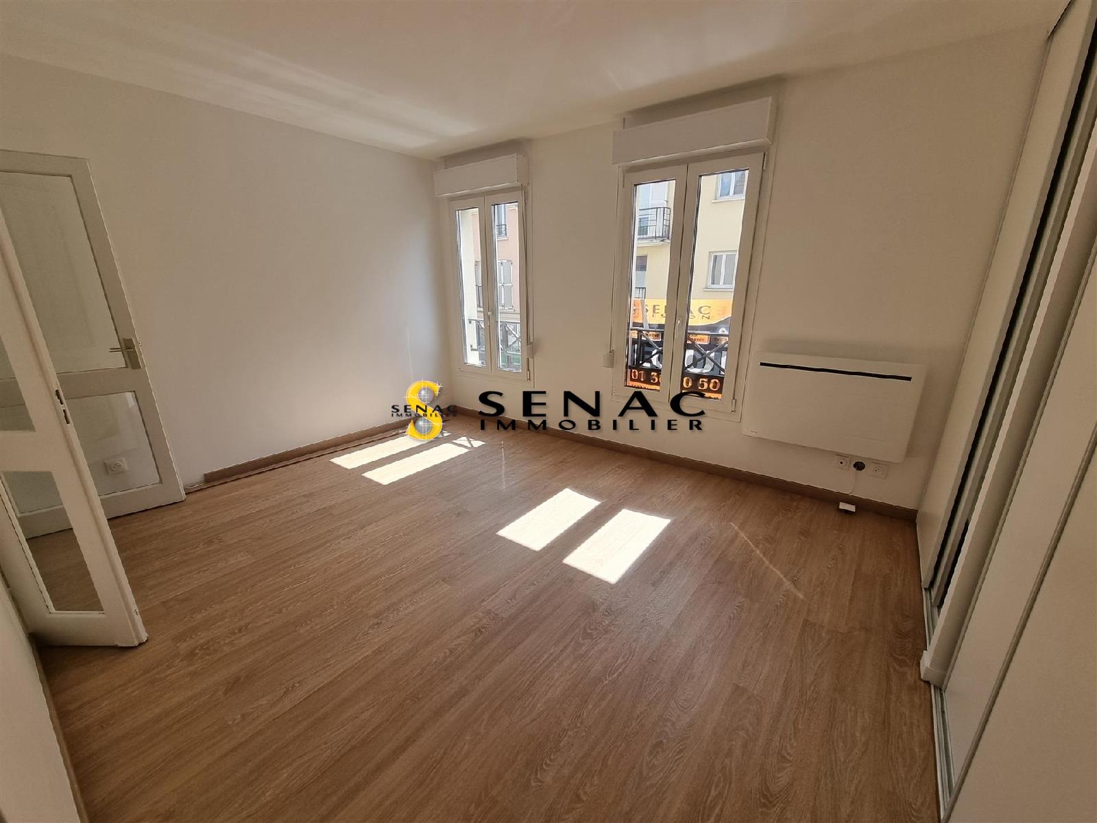 APPARTEMENT - ST LEU LA FORET
